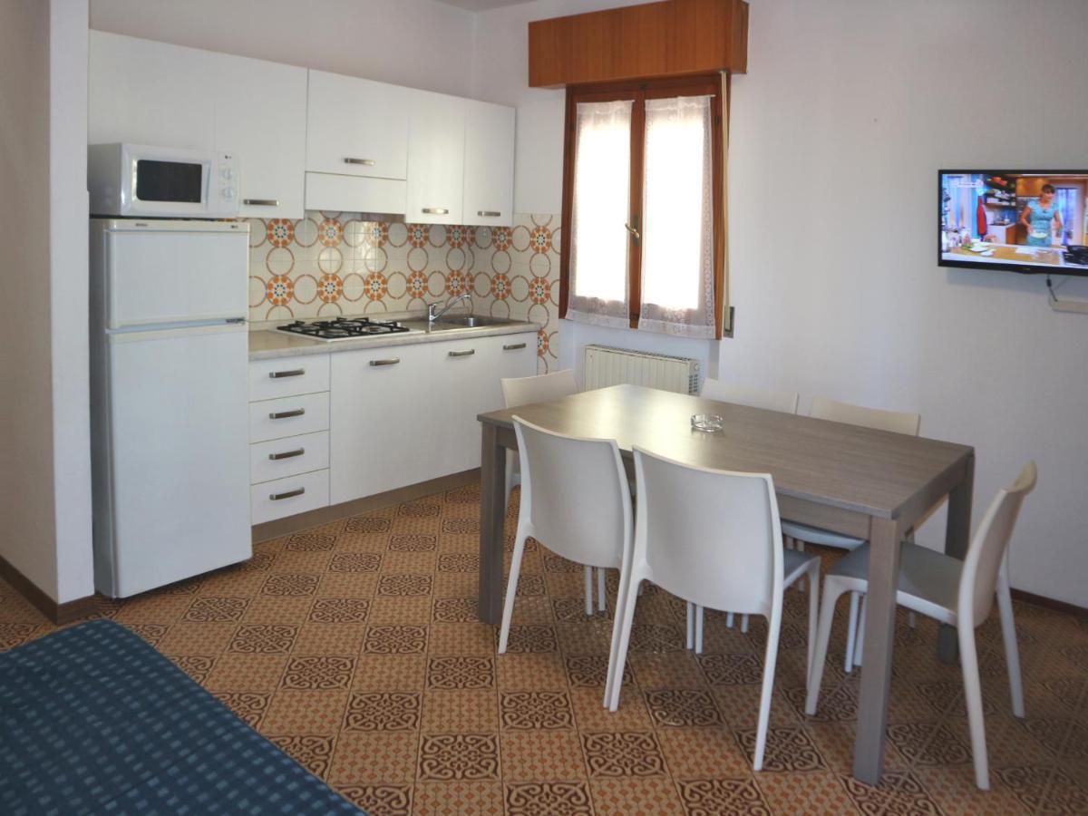 Maria Apartment Lignano Sabbiadoro Exterior photo
